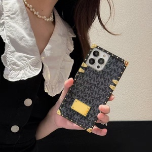 Nuovo all'ingrosso antiurto Designer per Iphone 15 Pro Max <span class=keywords><strong>Cover</strong></span> di <span class=keywords><strong>telefoni</strong></span> cellulari <span class=keywords><strong>marche</strong></span> di lusso in pelle sintetica custodia per telefono di lusso - Product Image 4