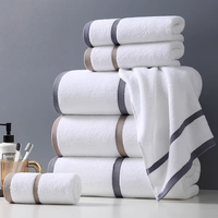Serviettes de toilette et de visage personnalisées en gros pour hôtels, 100 % coton, écologiques, antimicrobiennes, plus grandes et plus épaisses, durables, avec logo brodé sur mesure