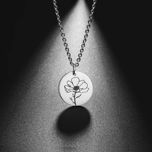 Collana con Ciondolo Fiore di Nascita Skyrim per Donne, Acciaio Inossidabile, <span class=keywords><strong>Flora</strong></span> Gladiolo Papavero Peonia Rosa Margherita, Gioielli Personalizzati - Product Image 3
