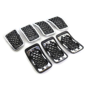 Rejilla de entrada de aire frontal de malla de nido de abeja negra para Jeep Cherokee 2019-2021, material ABS, pieza de mejora de reequipamiento - Product Image 3