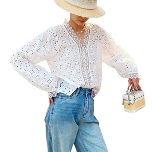 Colección Primavera 2026 de Artículos Generales: Camisa Blanca de Mujer con <span class=keywords><strong>Bordado</strong></span> Francés Calado, Estilo Pullover, Manga Raglán Tres Cuartos - Product Image 5