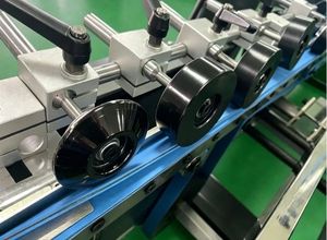 Plegadora y Encoladora Automática Inteligente Min-500 Controlada por PLC con Sincronización Automática de Velocidad - Product Image 5