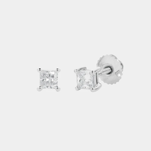 Boucles d'oreilles modernes en diamant de style princesse, bijoux élégants et tendance avec un savoir-faire de qualité supérieure et des pierres carrées étincelantes - Product Image 5