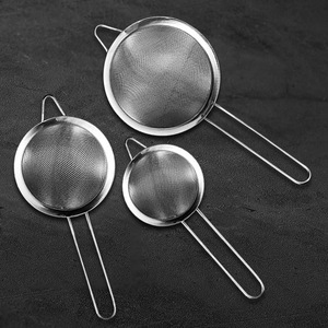 Passoire de cuisine en twill, passoire à huile en acier inoxydable, tamis à farine manuel, cuillère à nouilles, passoire à jus. - Product Image 4