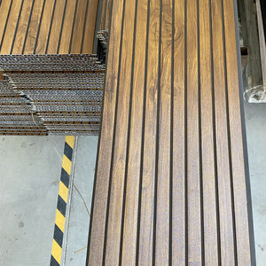 Mattonelle del soffitto del <span class=keywords><strong>PVC</strong></span> di alta qualità interna per la decorazione della sala di legno grano di laminazione a prova di umidità pannello <span class=keywords><strong>PVC</strong></span> del soffitto tavole - Product Image 3