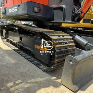 Original Japan Construction Machinery Korea Original Second <b>Hand</b> Hydraulic Crawler DOOSAN 55cheap Price Excavator Dh55 Red - Product Image 4
