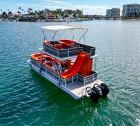 Chine Bateau ponton à deux étages de 30 pieds avec remorque à moteur Glissière de coque en aluminium à deux étages pour la pêche Moteur hors-bord inclus
