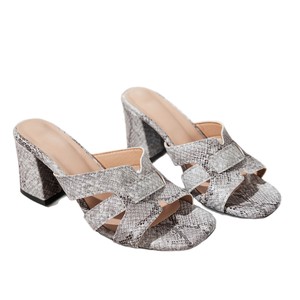 Nouvelle Arrivée Sandales Élégantes à Talons Épais et Bout Carré pour Femme, Modèle Été Grande Taille avec Découpes Tendance - Product Image 5