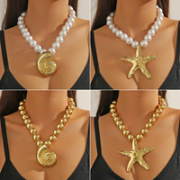 Collier de perles à la mode pour femmes perle d'or pendentif en coquillage de mer exagéré Simple conque Style en métal Long océan vent mer perlé