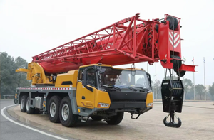 Grue d'occasion STC800 80 tonnes, haute qualité, faible coût, longue durée de vie, grue d'occasion 25t 50t 70t 80t 100t en promotion - Product Image 5