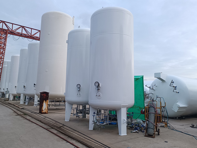 Vertical Cryogenic Liquid Storage Tanks Liquid Transport Tanks Pressure Vessel Horizontal Liquid Receiver