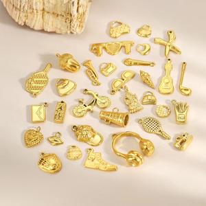 Iconos Diarios de Oro |   Mini Colgante de Acero Inoxidable Chapado en Oro PVD de 18K para la Creación de Joyería DIY |   Impermeable e Hipoalergénico - Product Image 5