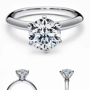 Anillo Solitario con Diamante Cultivado en Laboratorio de 1 Quilate, Certificado por IGI, Estilo Clásico de 6 Puntas, con Oro de 10K, Joyería con Diamante Sintético - Product Image 1