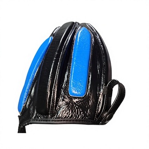 Cascos y Gorras para Paracaidismo Hechos de Cuero Premium para Esquí, Ciclismo y Actividades al Aire Libre - Diseño Resistente al Viento - Product Image 5