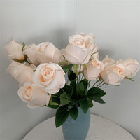 L-092 Vente en gros de roses artificielles en soie modernes faites à la main, 9 têtes, bouquet de fleurs artificielles, allée de mariage, Saint-Valentin