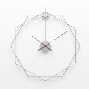 Orologio da Parete in Metallo Oversize Stile Americano Vintage Retrò Rustico Artigianale Decorazione Casa Moderna con Lancette Grandi e Meccanismo Silenzioso - Product Image 4