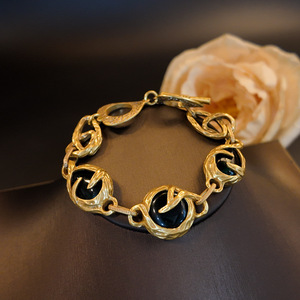 Ensemble de bijoux KAMMY personnalisé vintage en or 18 carats avec strass bleus et tournesol vert, collier et bracelet sur le thème des plantes - Product Image 4