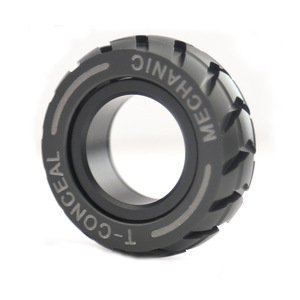 Vente en gros de gyroscope de doigt en métal et silicone, personnalisé, transfrontalier, pour la décompression, pour garçons et filles - Product Image 1
