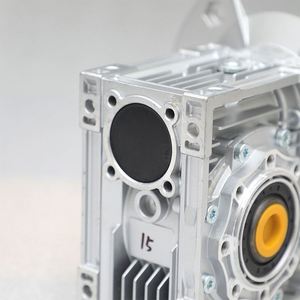China Nmrv Series Nmrv025 Motor Speed Motor Reducer 220v Gearbox With OEM Custom <b>Worm</b> <b>Gear</b> Design High Efficiency and Durability - Product Image 4