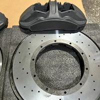 Kit de Freinage Amélioré pour Voiture avec Grandes Étriers à Six Pistons et Disques en Carbone Céramique Compatible Porsche 970 971 Cayenne 911 GT3 Sturmata