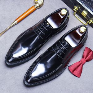 High-quality Men's Business-style Engraved Oxford Shoes. Made of Luxurious Leather. <b>Pointed</b> <b>Toe</b> Design Shoe Manufacturers Custom - Product Image 4