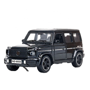 ألعاب LASIVE لعبة ممتازة بمقياس أربعة أبواب SUV Diecast نموذج سيارة سبيكة معدنية صوت وضوء لعبة تقنية الصب للأطفال - Product Image 2