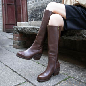 Özel yüksek kaliteli kare ayak hakiki deri kış kalın topuklu diz yüksek çizme kadınlar için geniş buzağı çizme bayanlar uyluk yüksek çizme - Product Image 6