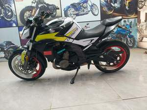 Motocicleta Usada CFmoto NK650 650cc con Tecnología sin Escobillas y Opciones de Financiamiento - Product Image 2