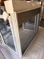 Ventana Abatible y Giratoria Multifuncional de PVC con Persiana Enrollable y Mosquitera Extraíble