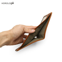 Dompet pria mencampur kanvas Camo dengan usia kulit Italia kasar tapi halus mengembangkan Patina pribadi