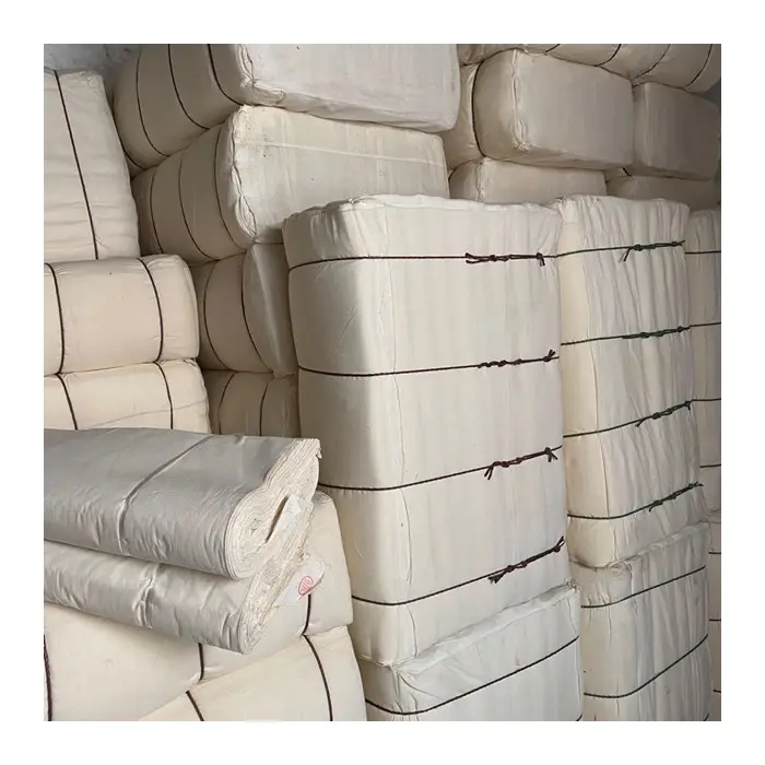 Lot de popeline 100% coton Greige en stock Grands rouleaux d'emballage en tissu gris