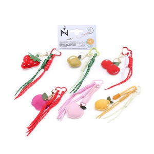 Portachiavi in peluche a forma di frutta, ciondolo resistente e carino per le chiavi - Product Image 1
