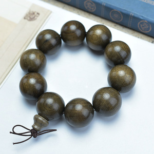 Bracelet de luxe en bois à 12 perles de 20 mm, chaînes de bijoux de qualité supérieure, Bakhoor Oud en bois d'agar, bois de santal précieux - Product Image 1