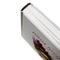 Livre de recettes en papier relié, imprimé en quadrichromie CMYK, livre de recettes personnalisé en couleur avec finition brillante/mate et pages personnalisées