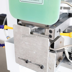 Machine d'épluchage de barre omnibus électrique YH-BTP220SK/machine de décapage de barre omnibus de cuivre - Product Image 3