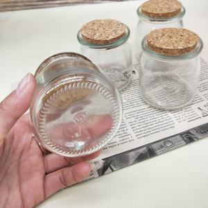 Venta al por mayor 3oz 5oz tarros <span class=keywords><strong>de</strong></span> miel <span class=keywords><strong>de</strong></span> vidrio <span class=keywords><strong>de</strong></span> boca ancha con <span class=keywords><strong>corcho</strong></span> <span class=keywords><strong>de</strong></span> madera recipientes <span class=keywords><strong>de</strong></span> vidrio <span class=keywords><strong>de</strong></span> especias <span class=keywords><strong>para</strong></span> té azúcar relleno mermelada en la cocina - Product Image 3