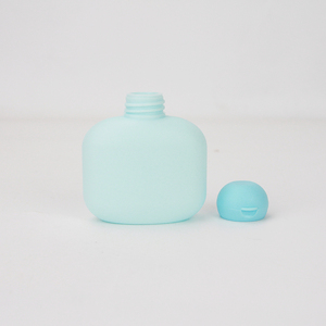 Chất lượng cao 50ml <span class=keywords><strong>100ml</strong></span> bóp chai rỗng bơm lại du lịch lật Top mỹ phẩm thiết lập cho mực dầu gội chai nhựa - Product Image 1