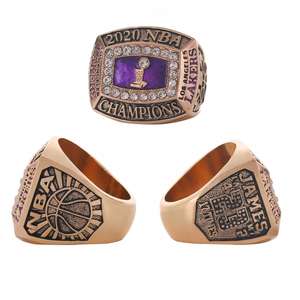 Anillo de Baloncesto de Aleación Personalizado de Alta Calidad con Pedrería, Anillo de Campeonato de la <span class=keywords><strong>NBA</strong></span> 2020 de los Lakers de Los Ángeles de <span class=keywords><strong>LeBron</strong></span> <span class=keywords><strong>James</strong></span> - Product Image 1