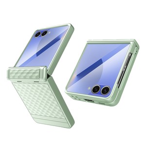 เคสโทรศัพท์ Samsung Z Flip 7 แบบพับได้ ดีไซน์ 3 มิติ ลายพื้นผิว  สำหรับใช้งานทุกโอกาส สไตล์อินสตาแกรม  วัสดุ PC แข็งแรง ทนทาน นำเข้าจากต่างประเทศ - Product Image 5