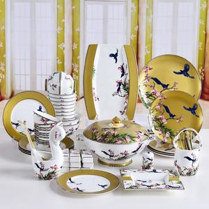 Service de table en céramique, ensemble de bols et d'assiettes en porcelaine fine, 60 pièces, style européen haut de gamme, peint à la main - Product Image 1