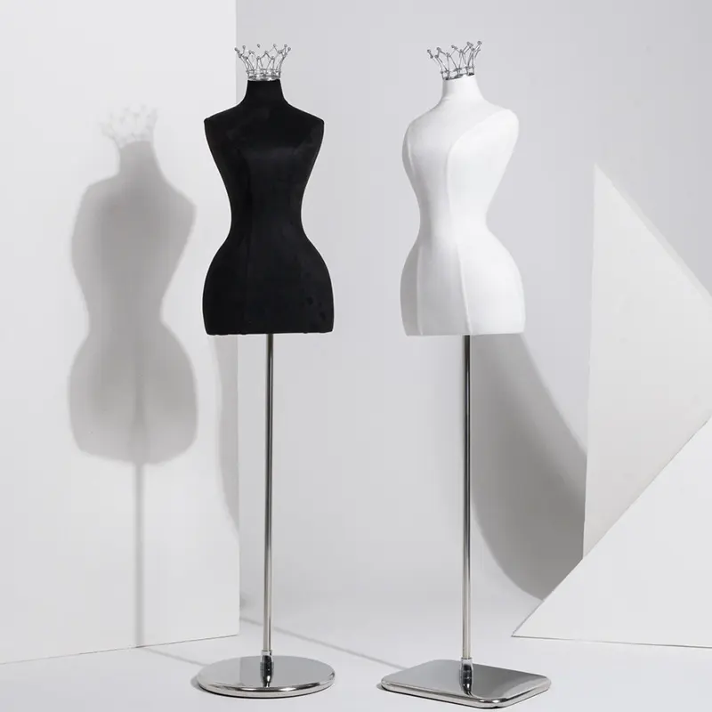 2023 Nieuwe High-End Trouwjurk Mannequin Full Body Fabrieksprijs Vrouwelijke Glasvezel Mannequins