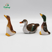 Sculpture faite à la main Home Decor Statue et Figurines Canard en bois sculpté personnalisé