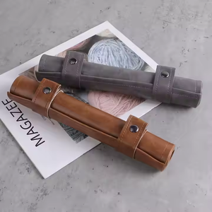 Backgammon en cuir PU Roll up <span class=keywords><strong>Voyage</strong></span> Portable Backgammon Set Wholesale Convient pour les jeux extérieurs et intérieurs - Product Image 3