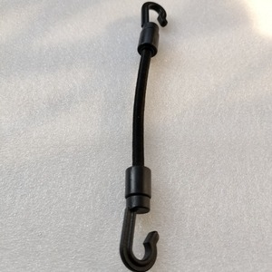 Cuerda Elástica Negra de 5 mm y 20 cm con Doble Gancho, Accesorio para Kayak y Embarcaciones, Material de Poliéster - Product Image 4
