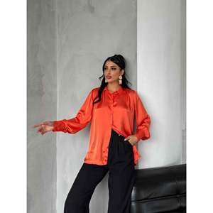 Chemise en satin boutonnée pour femme avec logo brodé, motifs floraux, léopard, rayures et dentelle, disponible en taille XL pour le bureau, les fêtes, les occasions formelles, l'automne - Product Image 3