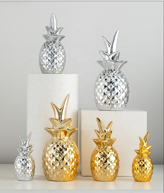 Art Deco Gold Pineapple Luxury Handmade Ceramic Home Decor Pieces for Tabletop Living Room and Office