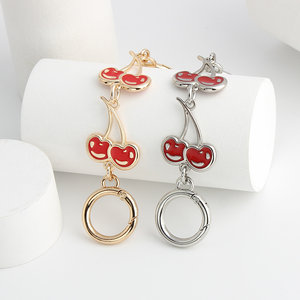 ユニークなハンドバッグデザインのためのカスタマイズ可能なDIYバッグアクセサリー絶妙なパーソナライズされたチェリーチェーンエクステンダー - Product Image 5