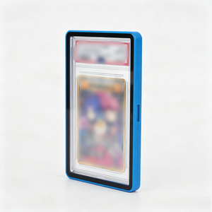 Étui de protection magnétique transparent anti-rayures pour cartes de collection - Product Image 1