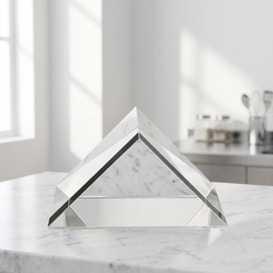 Prisme d'angle droit HC-Optics Ultra Precision BK7 avec revêtement HR métallique sur l'hypothénuse, forme rectangulaire, pour capteurs laser - Product Image 1