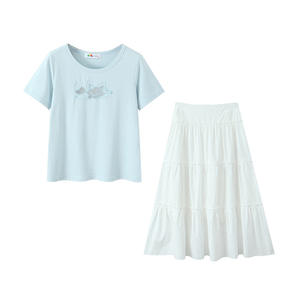 T-shirt à manches courtes bleu clair pour femme Happy Plus avec broderie renard, tricot respirant, style universitaire, grande taille - Product Image 2